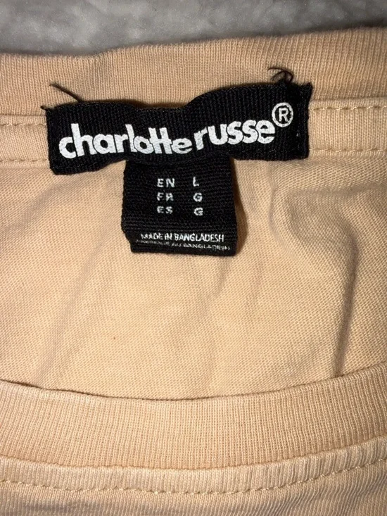Charlotte Russe Beige Manhattan Graphic Tee - Picture 2 of 6